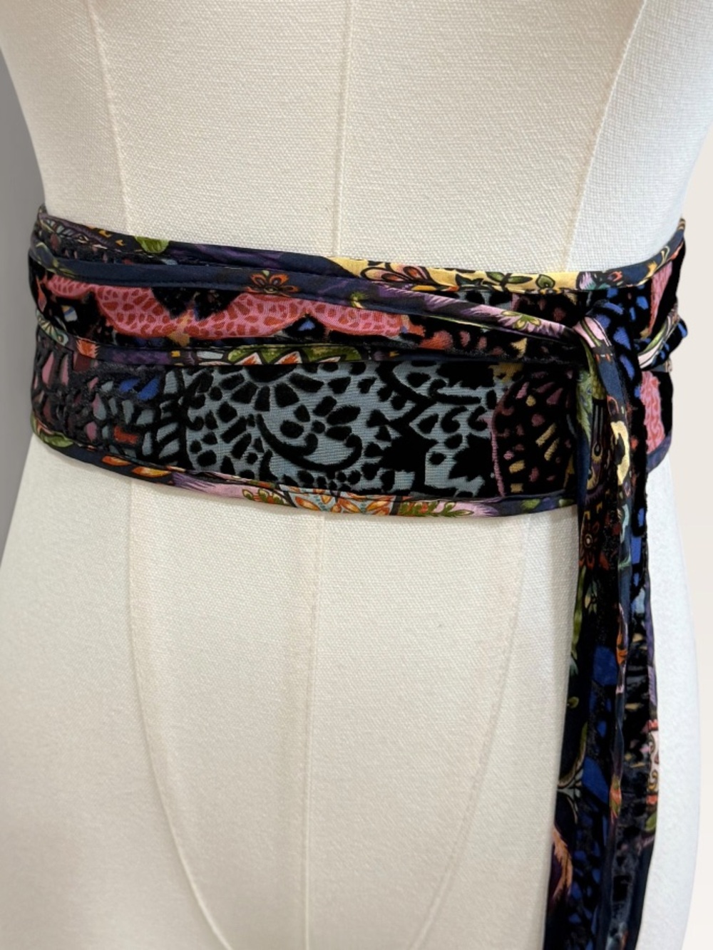 Johnny Was Catherine Belt Soundbath Navah Velvet Burnout Embroidered Boho NWT - Picture 8 of 10